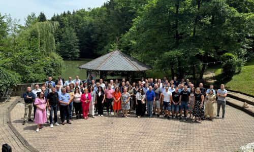 Tretja skupina 30 malih in srednje velikih podjetij dosegla že ključni mejnik strateške transformacije
